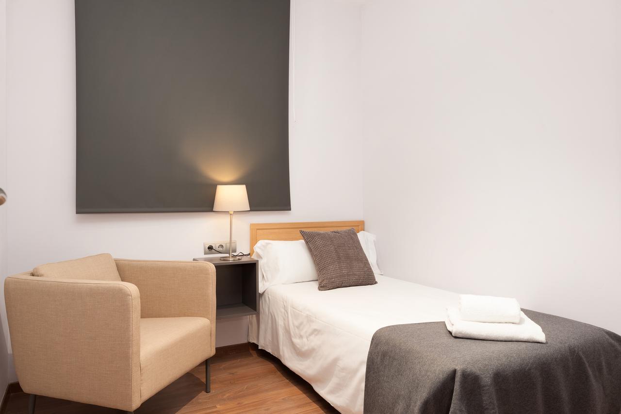 Easysleep Eixample * Barcellona